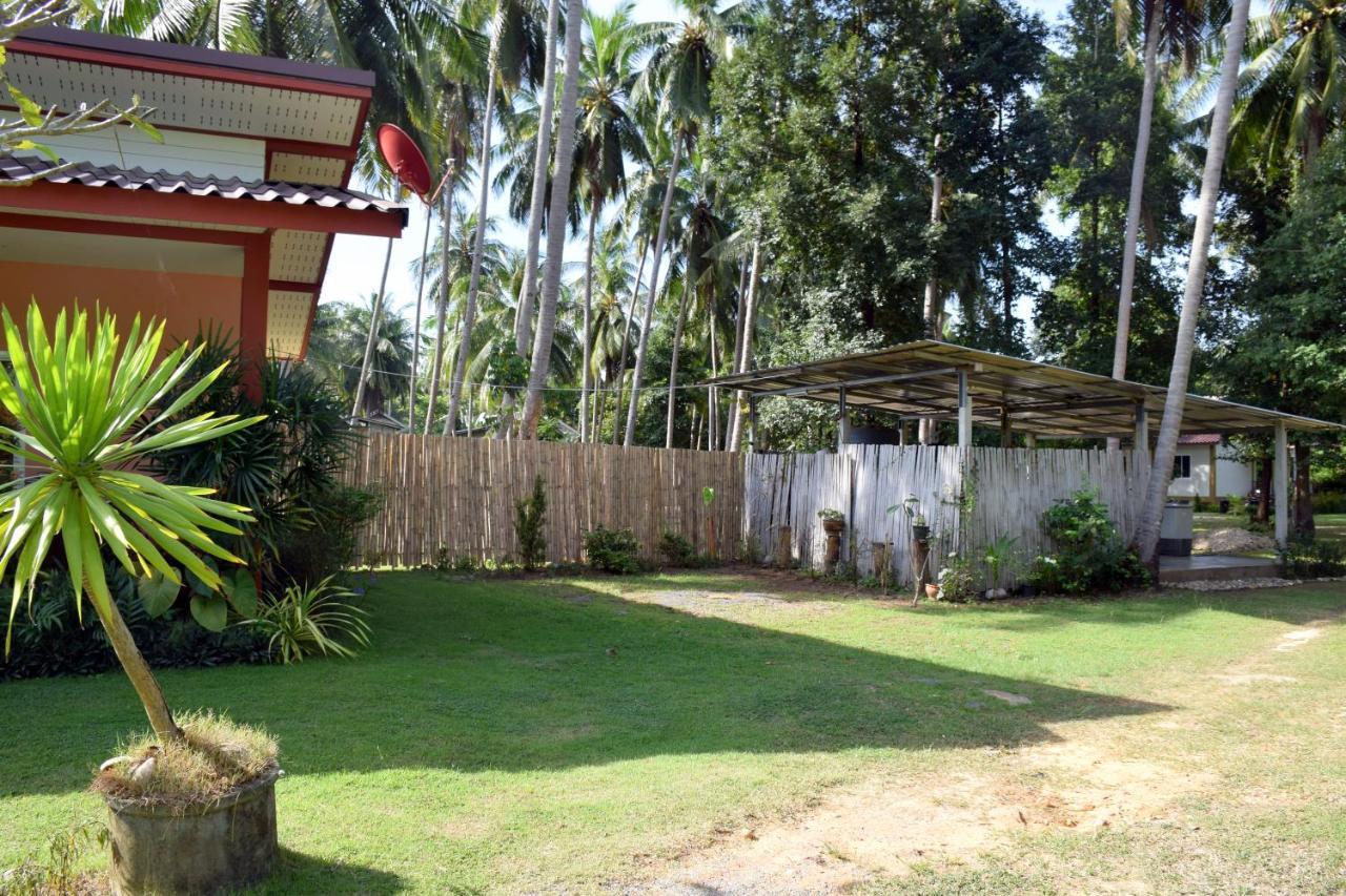 Baan Longhaad Hostel Koh Lanta Exterior photo